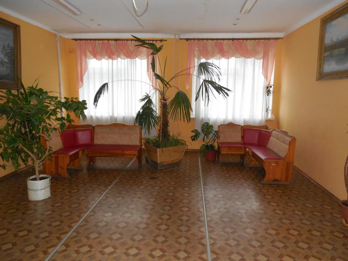 Dinamo Hotel Gomel Bagian luar foto